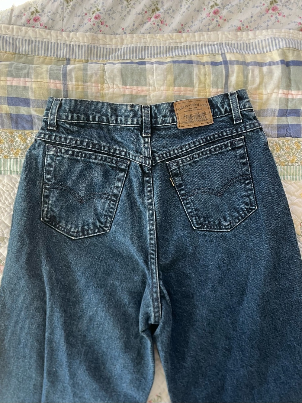 Vintage Dark Wash High-Rise Jeans